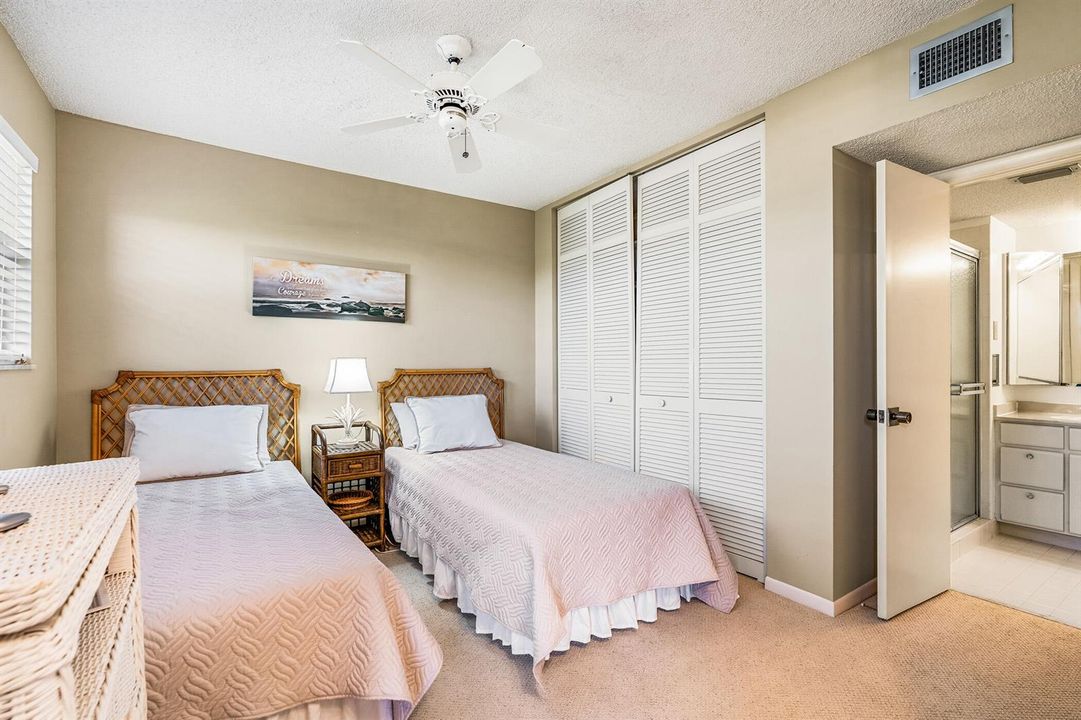 3939 Ocean Drive - 408C-49