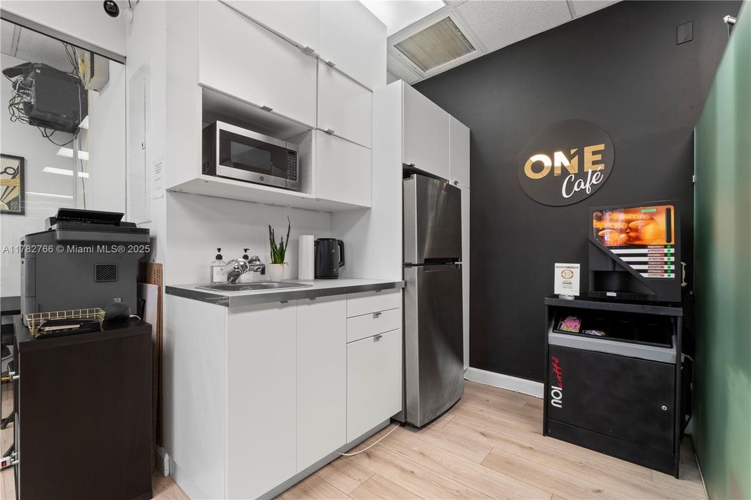 Недавно арендовано: $3,200 (0 спален, 0 ванн, 0 Квадратных фут)