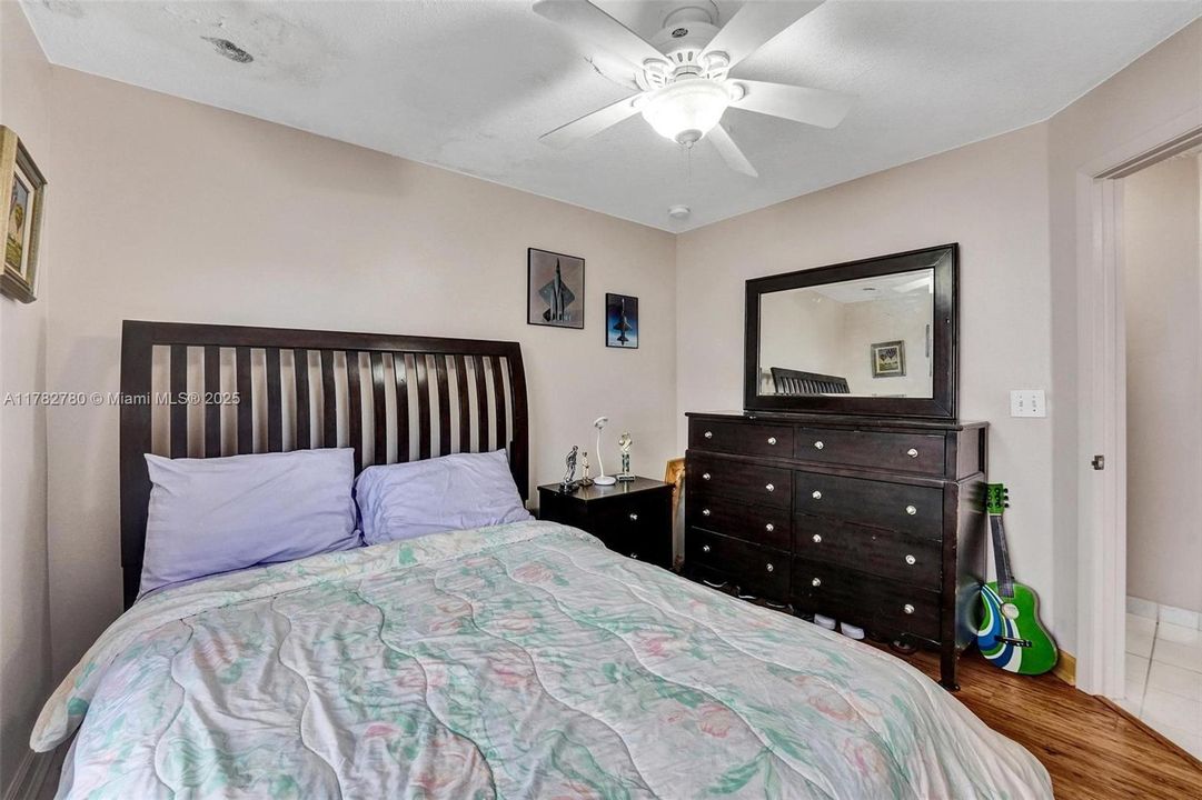 For Sale: $540,000 (3 beds, 2 baths, 1752 Square Feet)