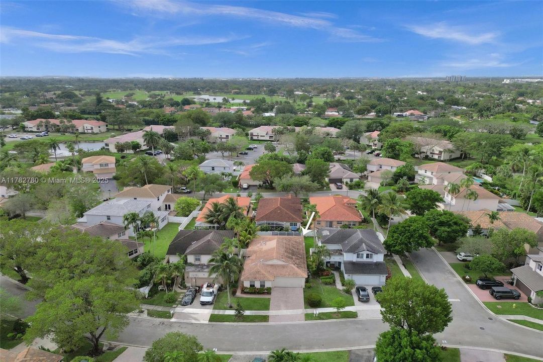 For Sale: $540,000 (3 beds, 2 baths, 1752 Square Feet)
