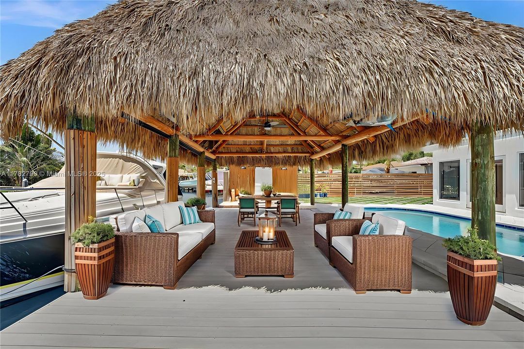 Activo con contrato: $999,999 (2 camas, 3 baños, 1589 Pies cuadrados)