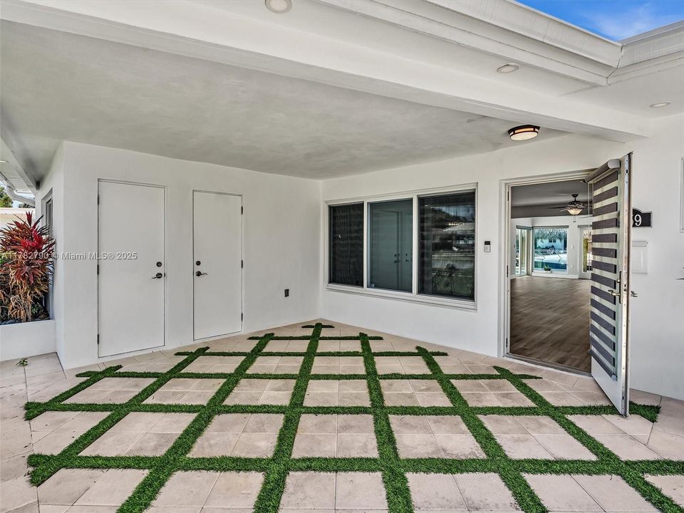 Activo con contrato: $999,999 (2 camas, 3 baños, 1589 Pies cuadrados)