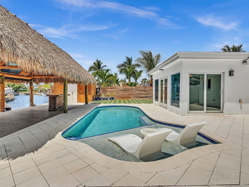 Activo con contrato: $999,999 (2 camas, 3 baños, 1589 Pies cuadrados)