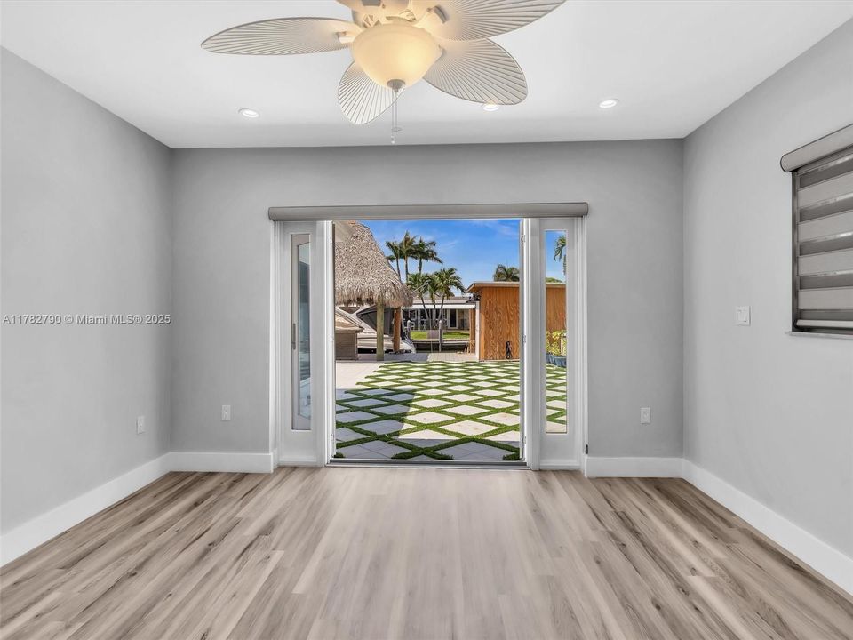 Activo con contrato: $999,999 (2 camas, 3 baños, 1589 Pies cuadrados)