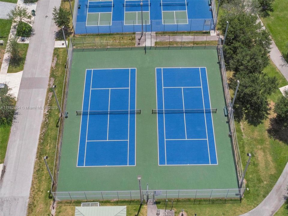 En Venta: $99,900 (0.22 acres)