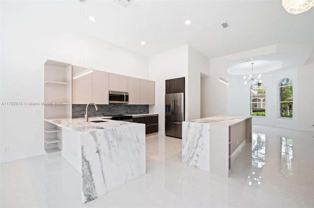 Active With Contract: $1,499,000 (4 beds, 3 baths, 2716 Square Feet)