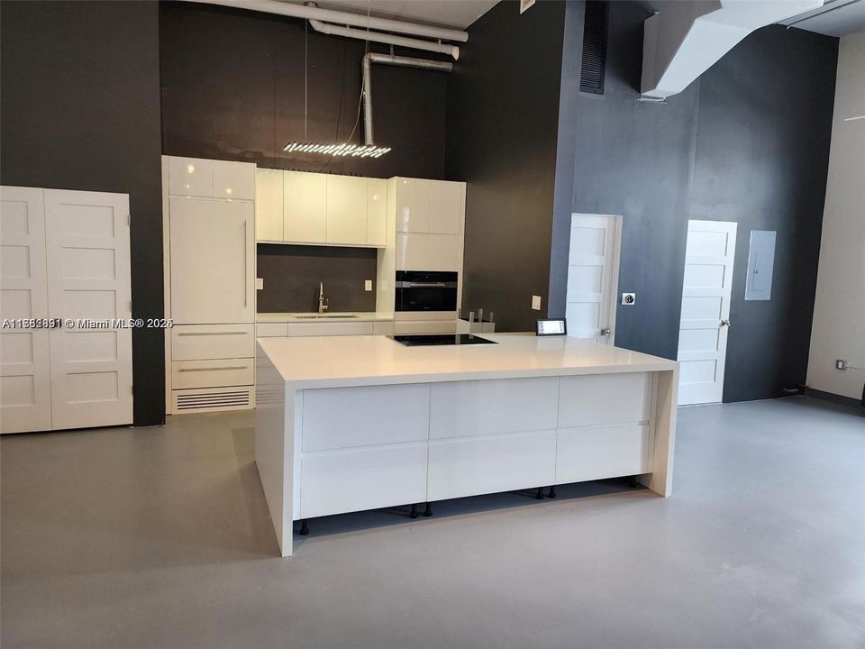 Vendido Recientemente: $839,900 (2 camas, 1 baños, 1463 Pies cuadrados)