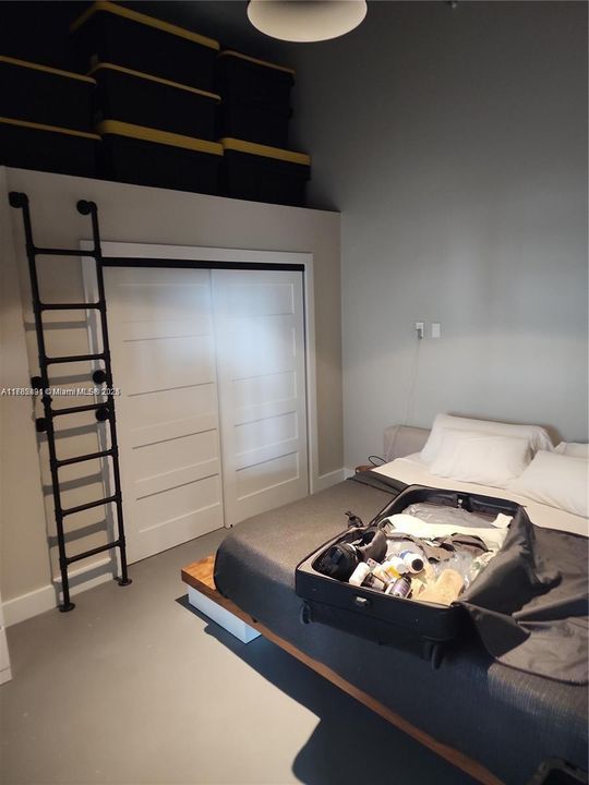 Vendido Recientemente: $839,900 (2 camas, 1 baños, 1463 Pies cuadrados)