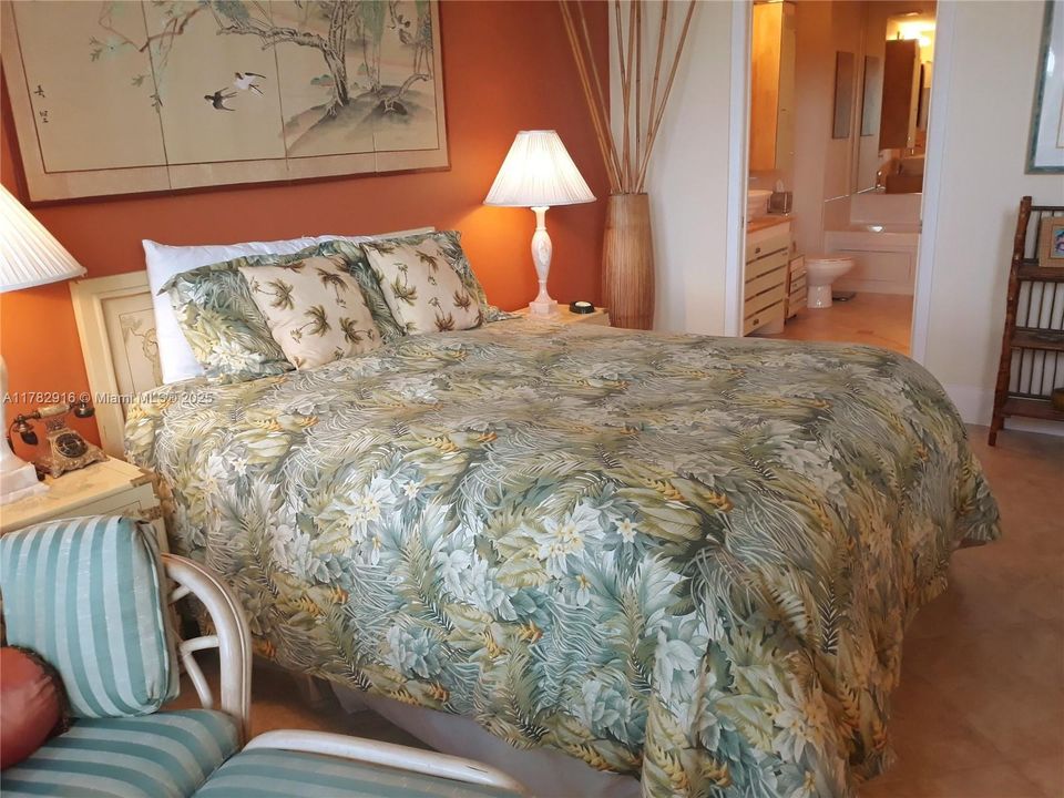 For Rent: $2,925 (2 beds, 2 baths, 1405 Square Feet)