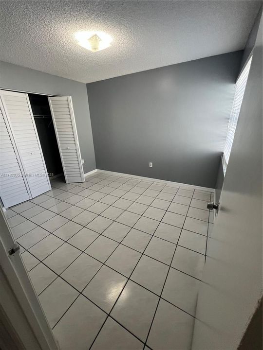 Recently Sold: $595,000 (3 beds, 2 baths, 1363 Square Feet)