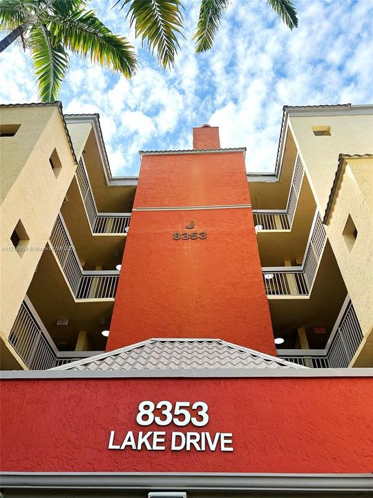 Recientemente alquilado: $2,500 (2 camas, 2 baños, 1197 Pies cuadrados)