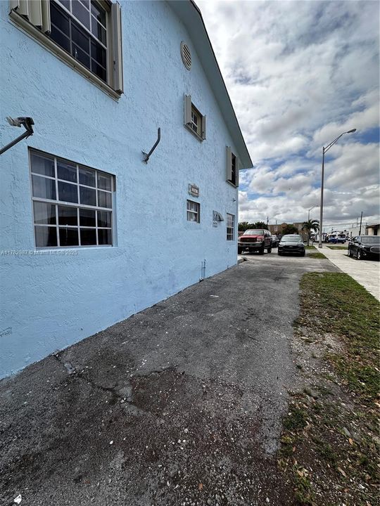 Недавно продано: $1,995,000 (0 спален, 0 ванн, 0 Квадратных фут)