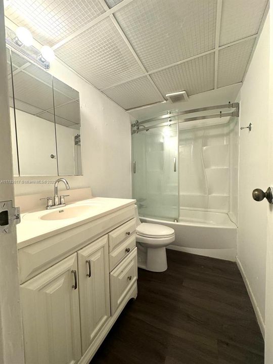 En Venta: $108,000 (1 camas, 1 baños, 748 Pies cuadrados)