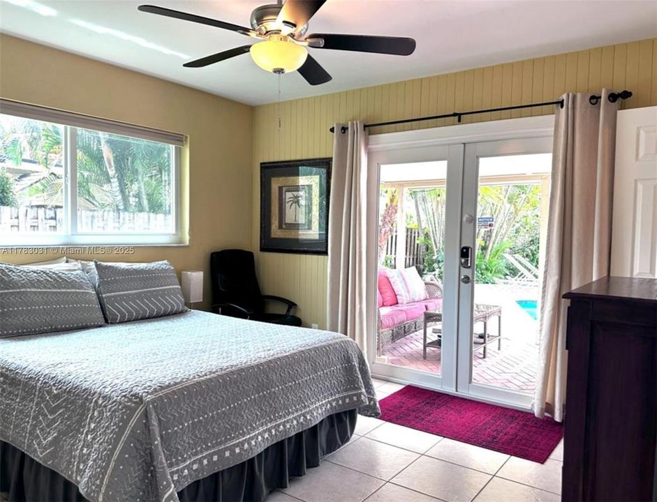 Vendido Recientemente: $699,000 (3 camas, 2 baños, 1330 Pies cuadrados)