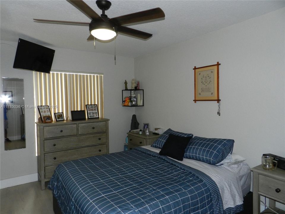 Recientemente alquilado: $2,000 (2 camas, 2 baños, 871 Pies cuadrados)