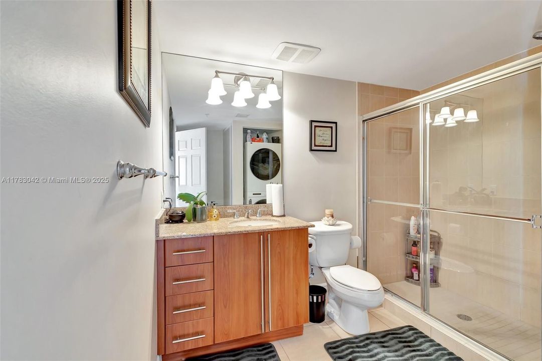 For Sale: $459,900 (2 beds, 2 baths, 1130 Square Feet)