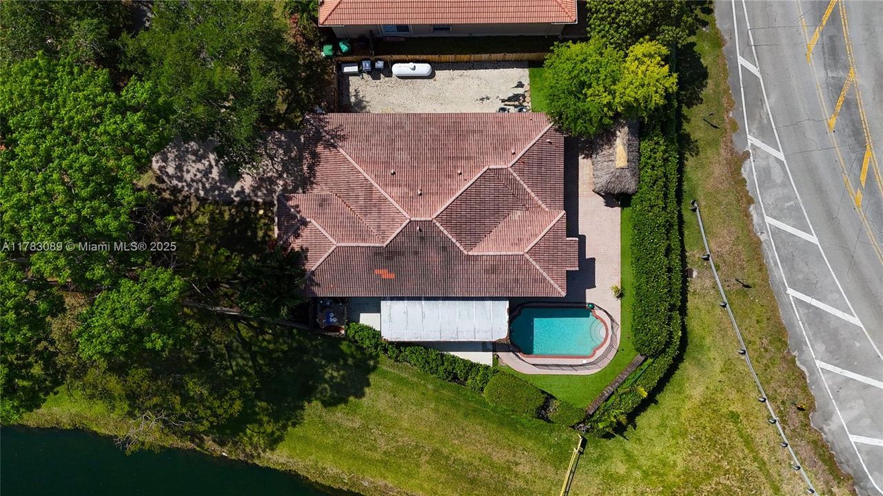 Recientemente alquilado: $5,250 (4 camas, 3 baños, 1856 Pies cuadrados)