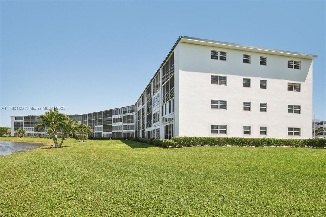 Recently Sold: $99,000 (2 beds, 1 baths, 861 Square Feet)