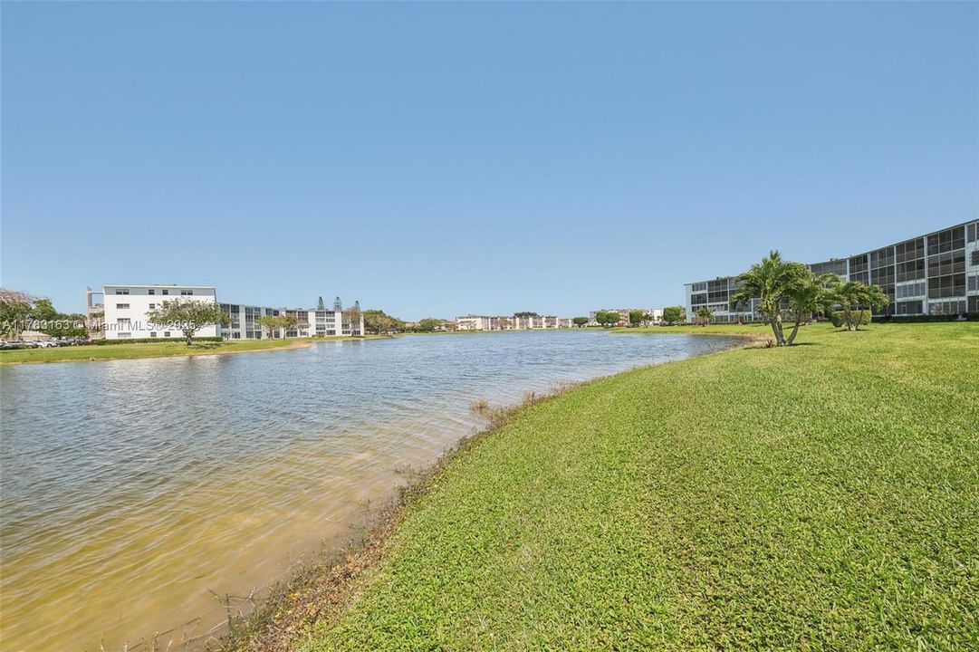 Recently Sold: $99,000 (2 beds, 1 baths, 861 Square Feet)