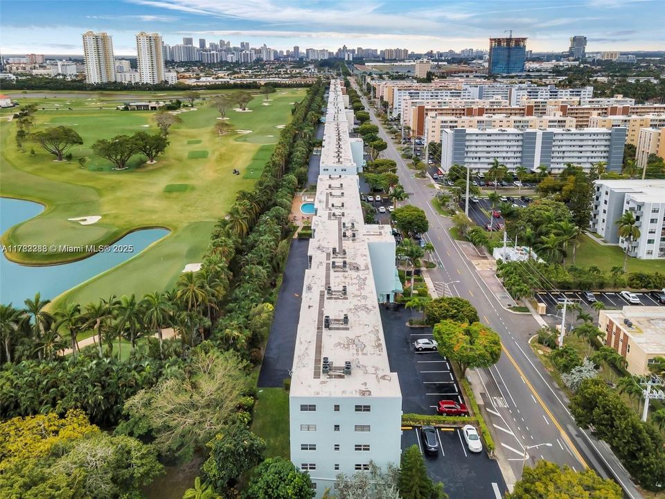 Недавно продано: $110,000 (1 спален, 1 ванн, 730 Квадратных фут)