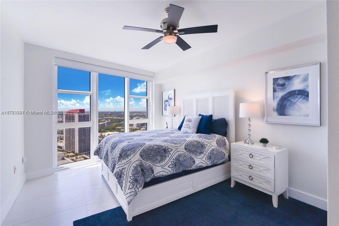 最近售出: $1,525,000 (2 贝兹, 2 浴室, 1782 平方英尺)