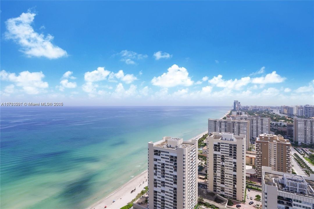 最近售出: $1,525,000 (2 贝兹, 2 浴室, 1782 平方英尺)