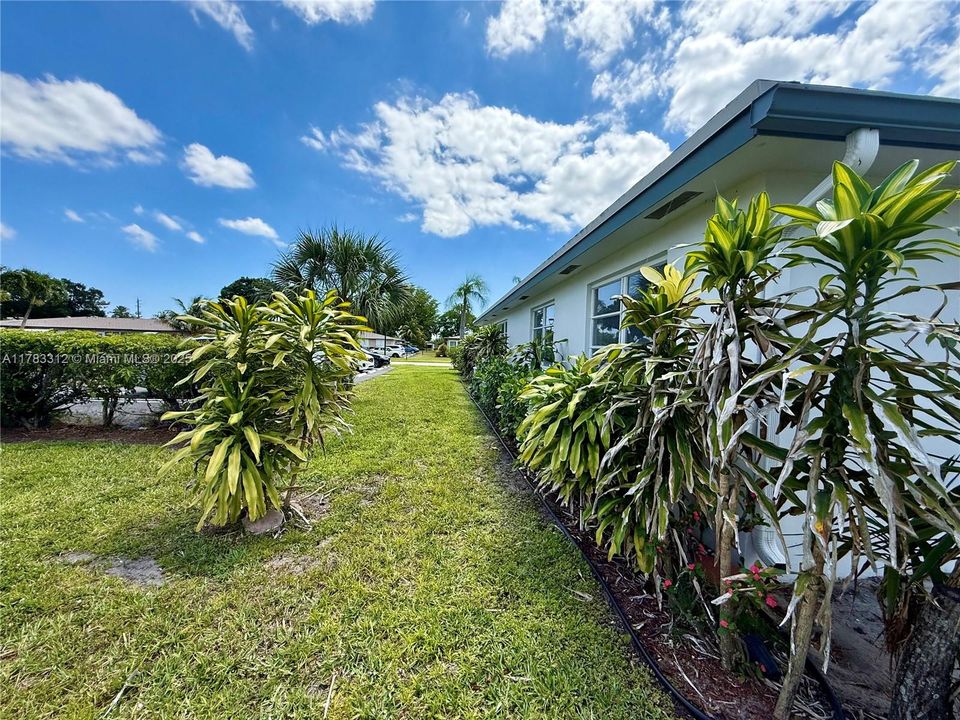 最近售出: $175,000 (2 贝兹, 2 浴室, 1080 平方英尺)