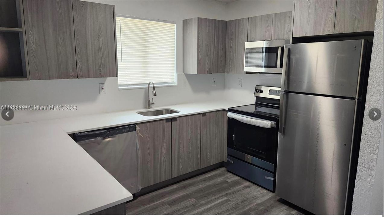 En Venta: $784,900 (0 camas, 0 baños, 2094 Pies cuadrados)