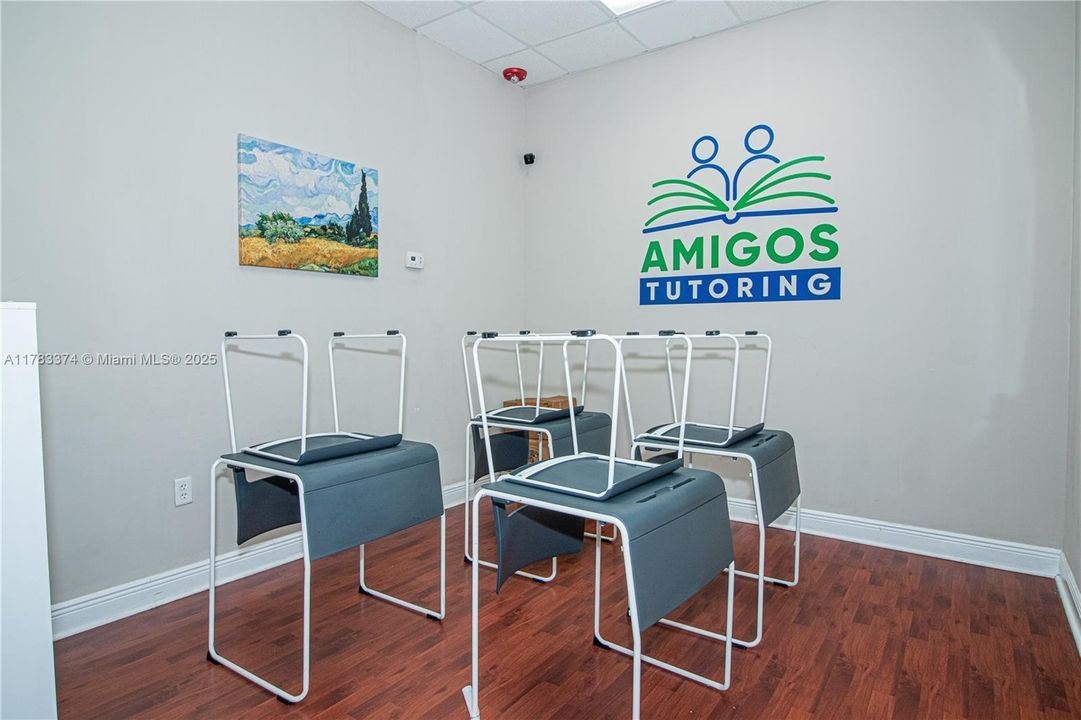 出租: $750 (0 贝兹, 0 浴室, 0 平方英尺)