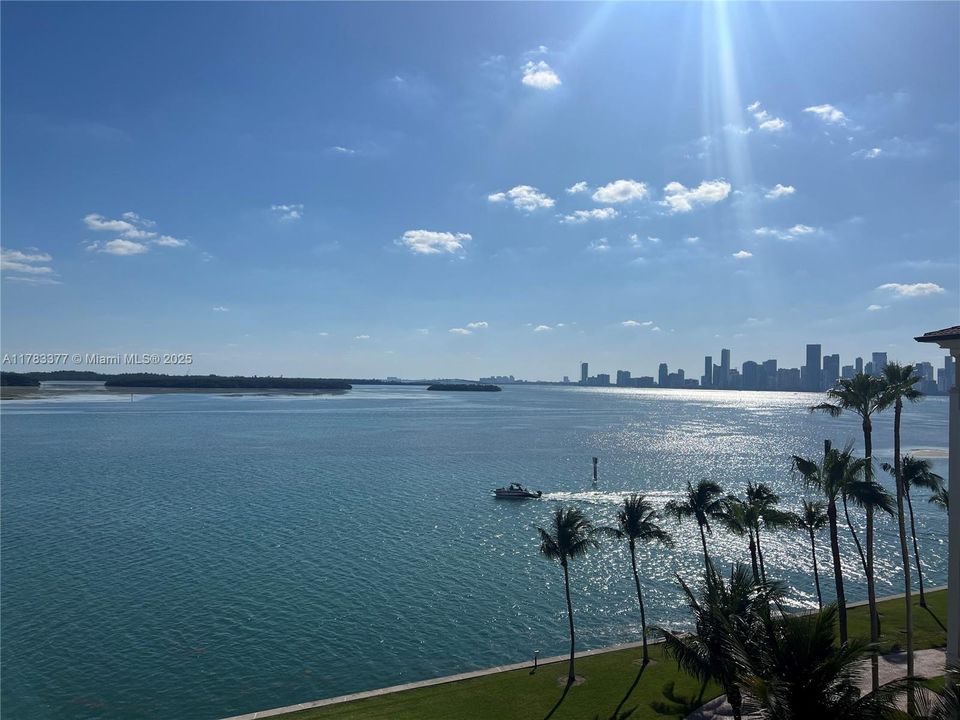 En Venta: $11,900,000 (4 camas, 4 baños, 4109 Pies cuadrados)