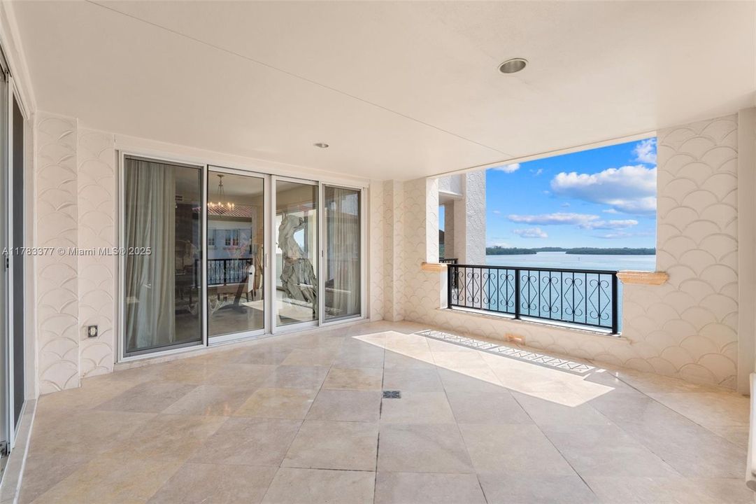 En Venta: $11,900,000 (4 camas, 4 baños, 4109 Pies cuadrados)