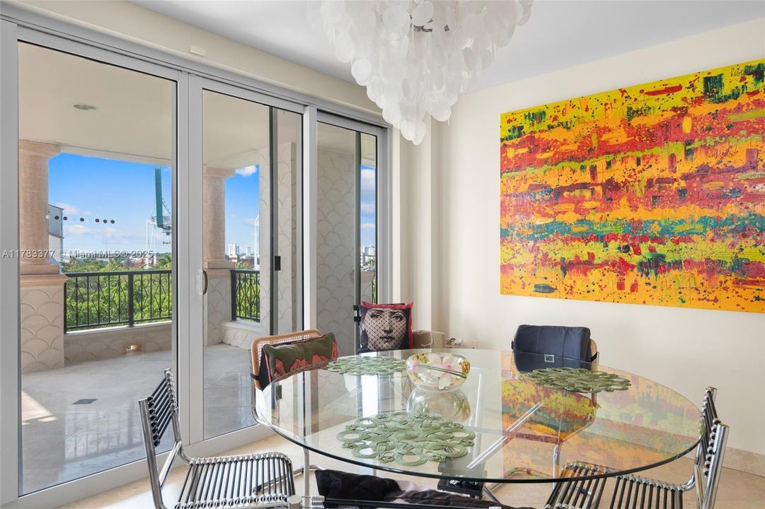 En Venta: $11,900,000 (4 camas, 4 baños, 4109 Pies cuadrados)
