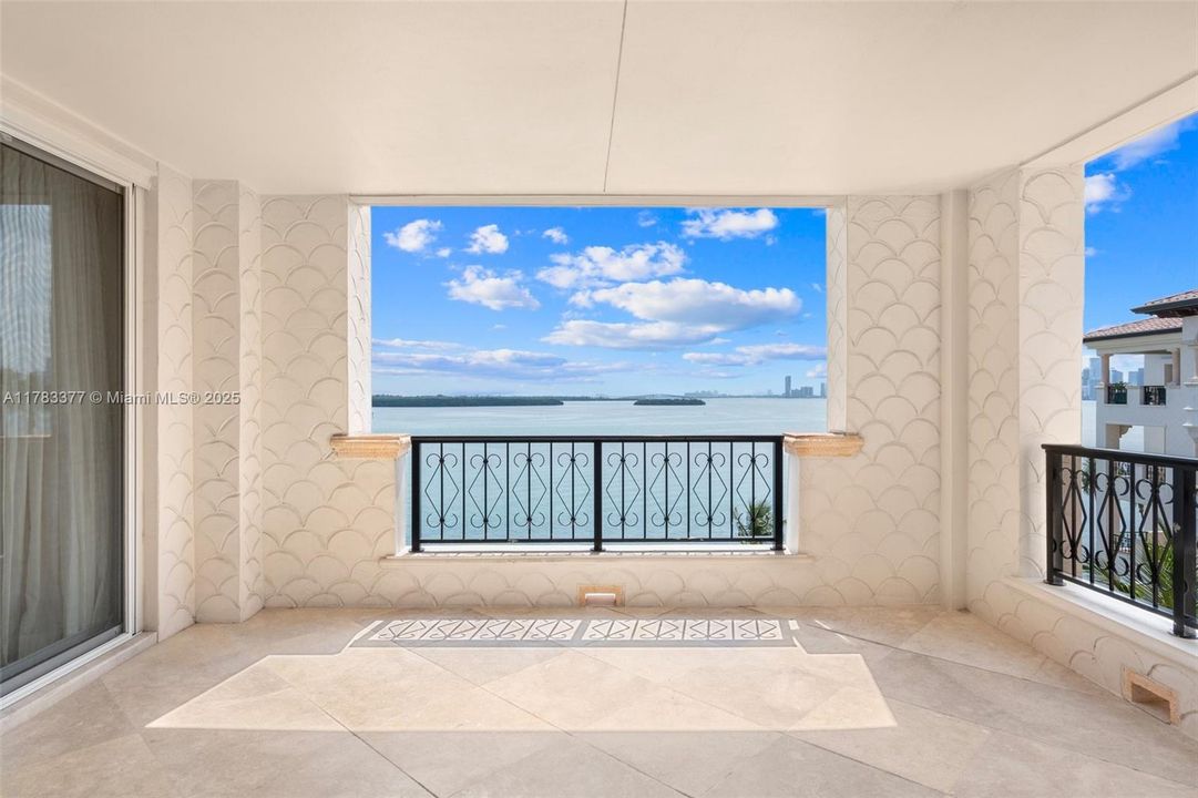 En Venta: $11,900,000 (4 camas, 4 baños, 4109 Pies cuadrados)