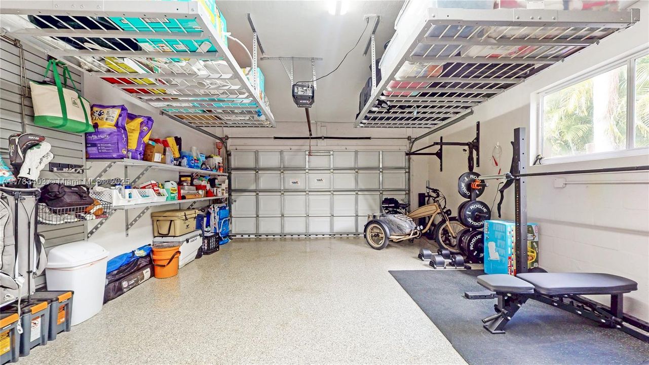 Недавно продано: $1,000,000 (3 спален, 2 ванн, 1404 Квадратных фут)