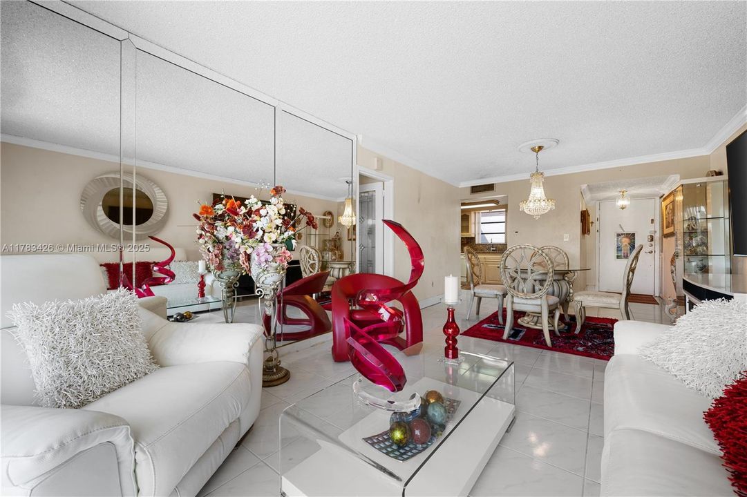 Vendido Recientemente: $215,000 (1 camas, 1 baños, 762 Pies cuadrados)