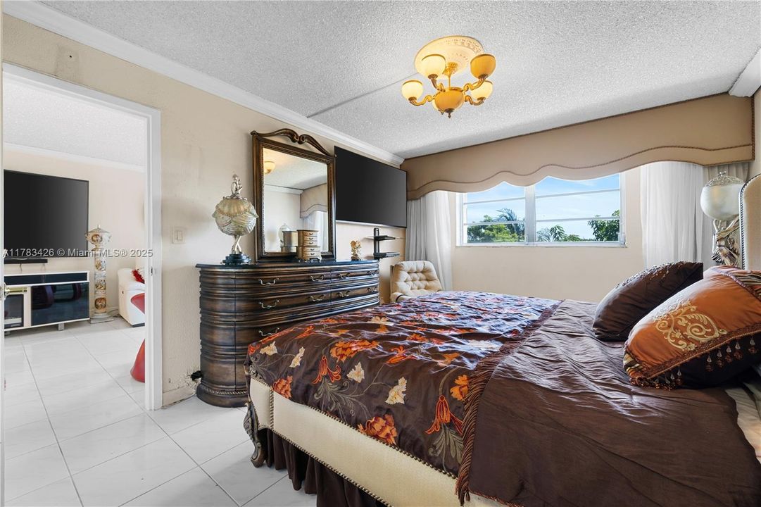 Vendido Recientemente: $215,000 (1 camas, 1 baños, 762 Pies cuadrados)