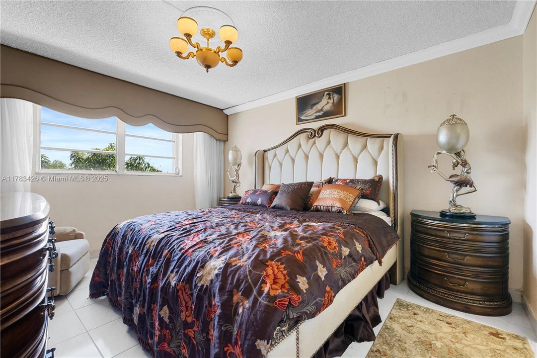 Vendido Recientemente: $215,000 (1 camas, 1 baños, 762 Pies cuadrados)