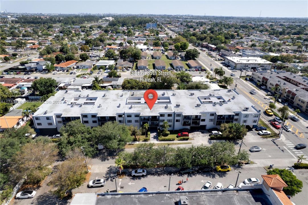 Vendido Recientemente: $215,000 (1 camas, 1 baños, 762 Pies cuadrados)