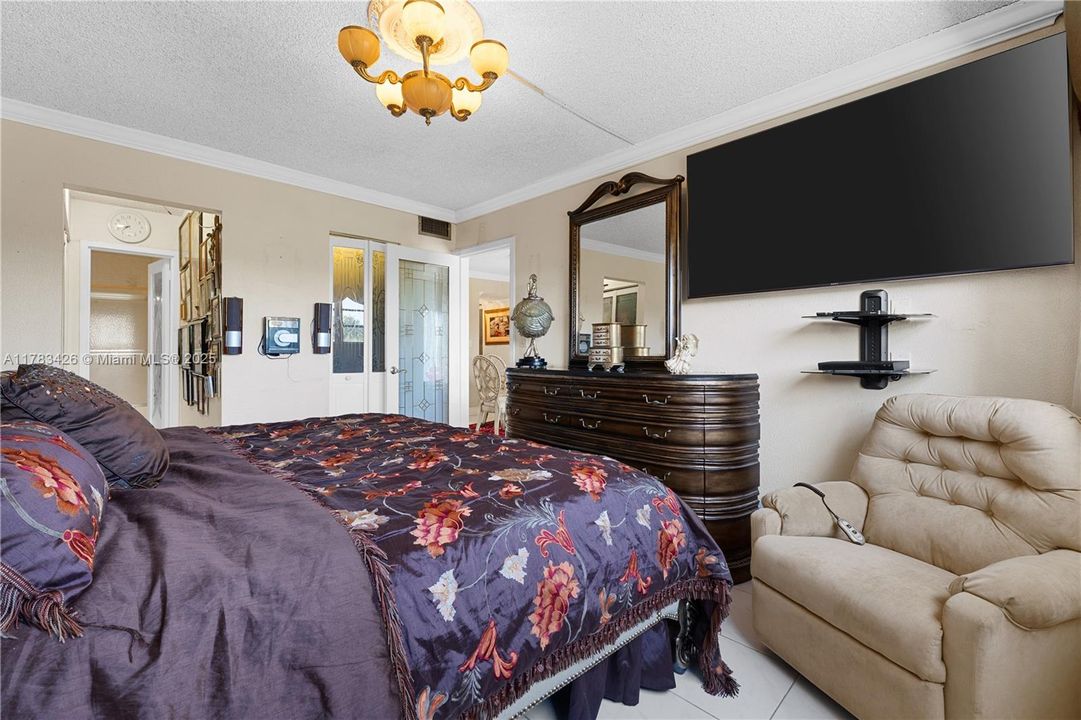 Vendido Recientemente: $215,000 (1 camas, 1 baños, 762 Pies cuadrados)