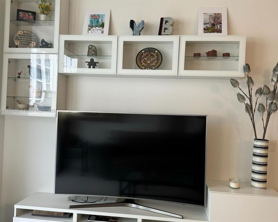 Vendido Recientemente: $589,900 (1 camas, 1 baños, 766 Pies cuadrados)