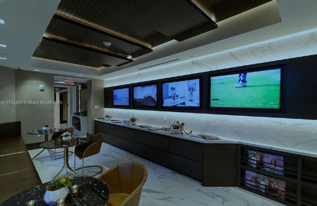 Vendido Recientemente: $589,900 (1 camas, 1 baños, 766 Pies cuadrados)