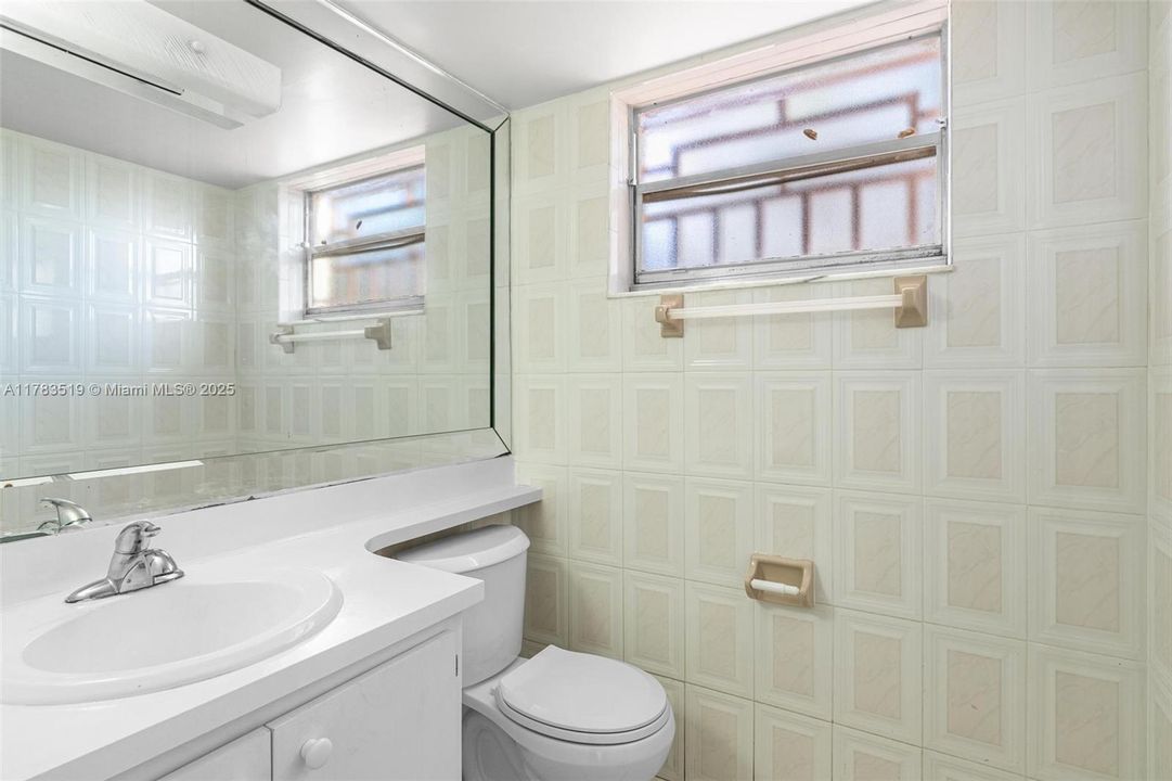 Recently Sold: $540,000 (3 beds, 2 baths, 1920 Square Feet)