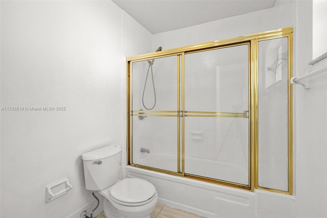 Recently Sold: $540,000 (3 beds, 2 baths, 1920 Square Feet)