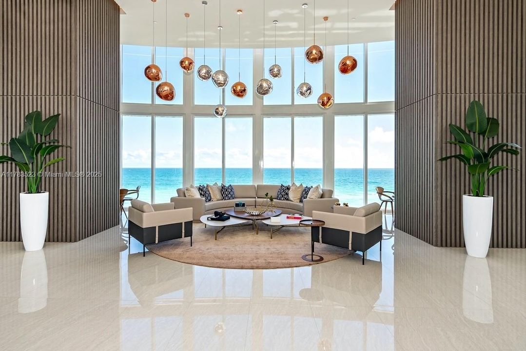 Recently Sold: $2,250,000 (3 beds, 3 baths, 2327 Square Feet)