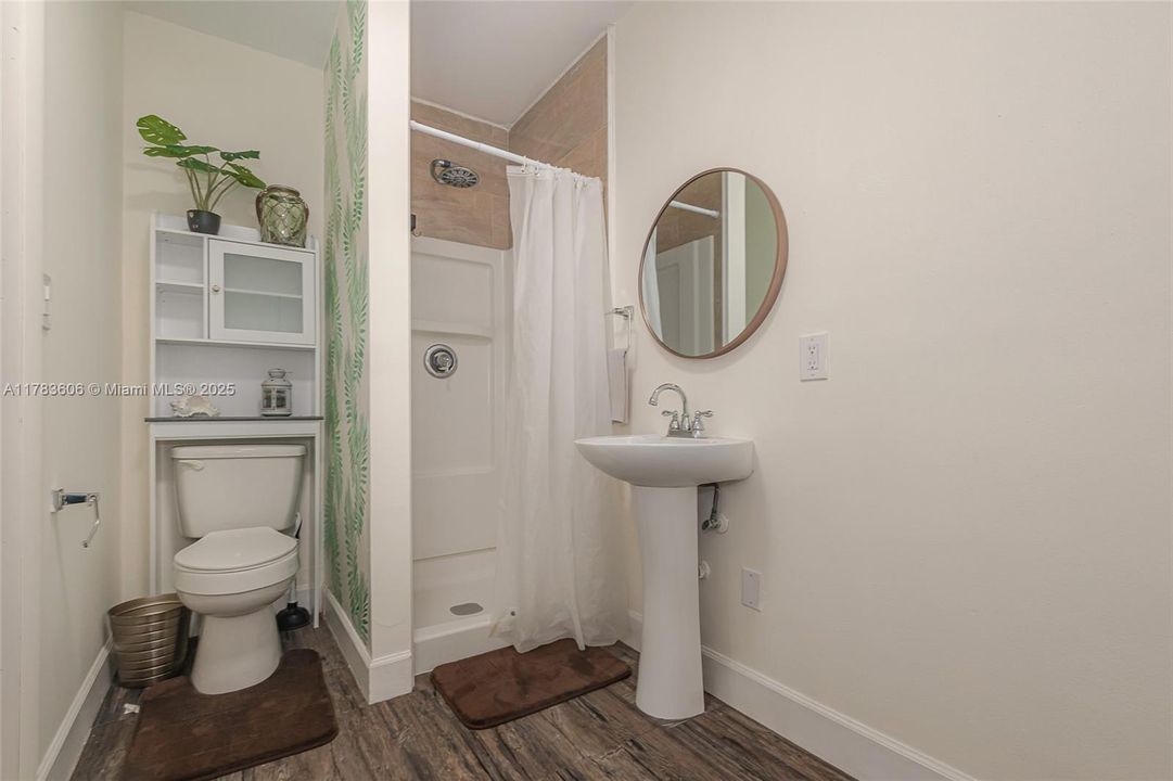 最近售出: $535,000 (3 贝兹, 2 浴室, 1310 平方英尺)