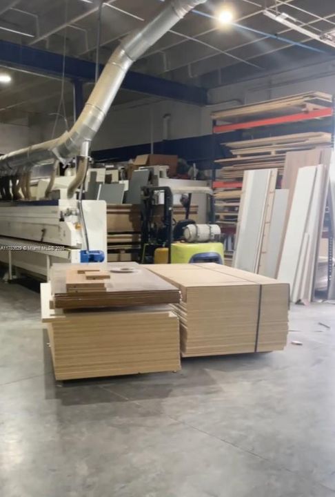 最近售出: $4,899,900 (0 贝兹, 0 浴室, 0 平方英尺)