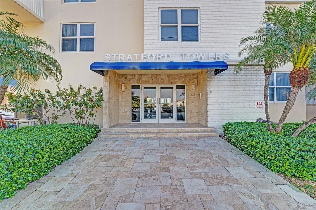 Vendido Recientemente: $345,000 (2 camas, 2 baños, 1242 Pies cuadrados)