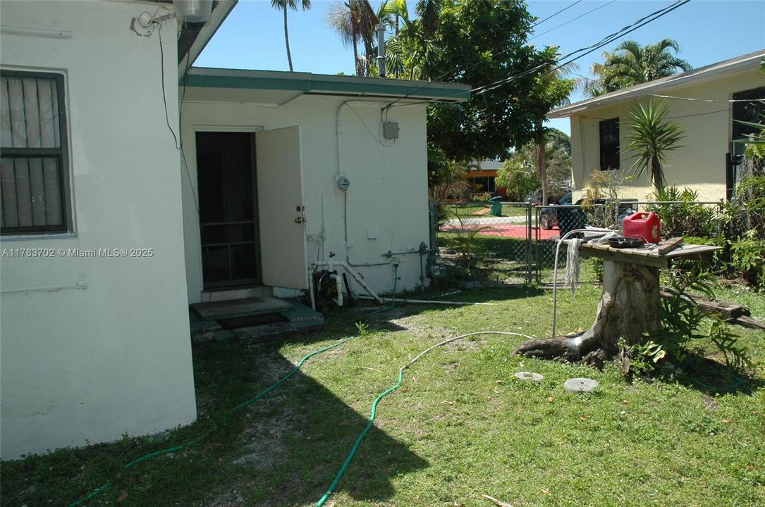 Recently Sold: $520,000 (3 beds, 2 baths, 2182 Square Feet)