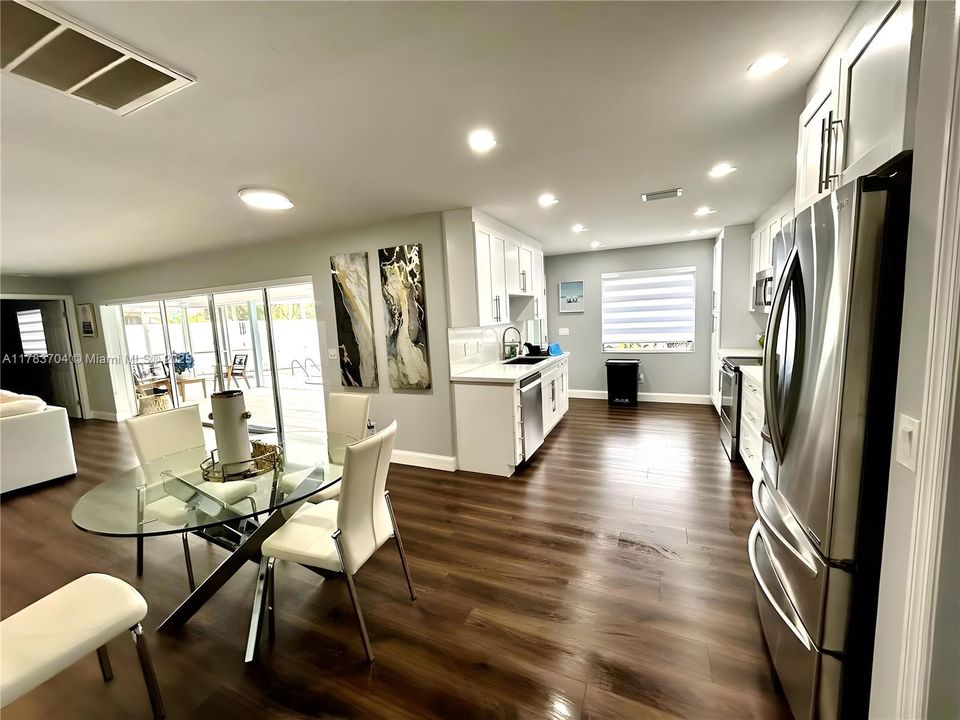 待售: $478,000 (3 贝兹, 2 浴室, 1583 平方英尺)