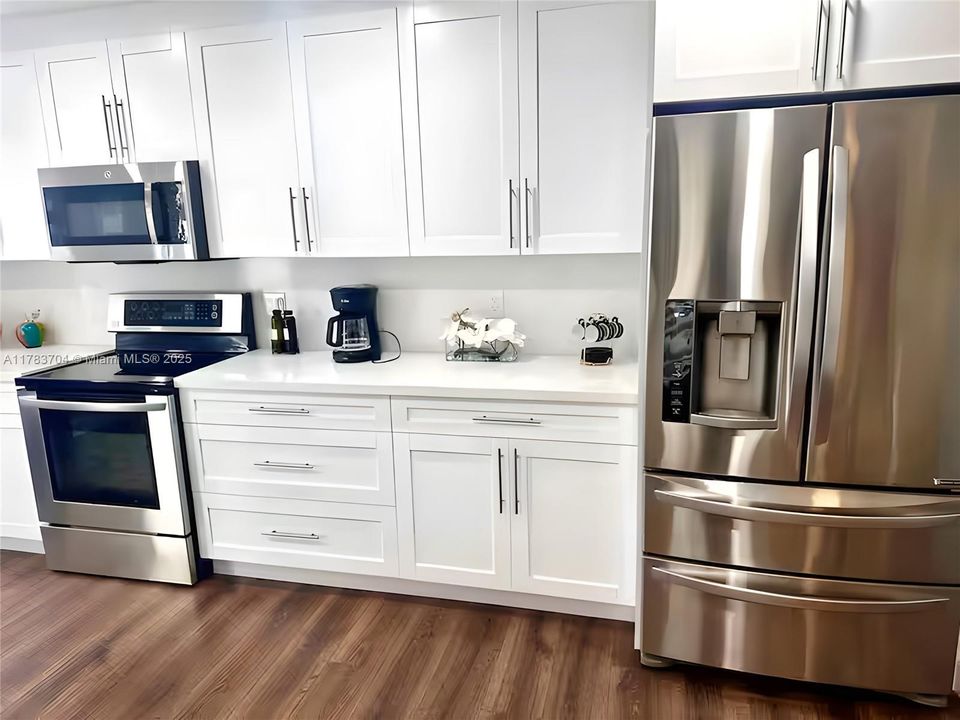 待售: $478,000 (3 贝兹, 2 浴室, 1583 平方英尺)